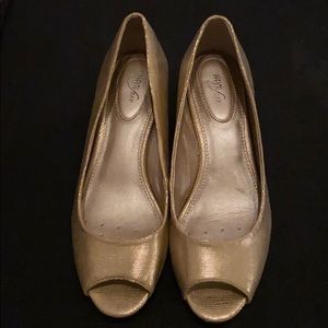 Alfani Step n Flex size 7